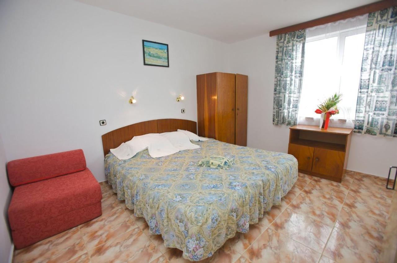 Family Hotel Orfei نيسيبار المظهر الخارجي الصورة